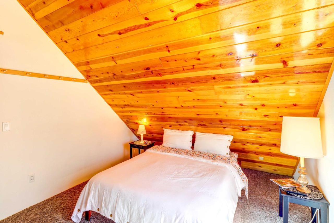 Lakeside Cabin Rental With Hot Tub - Close To Hiking Pinetop-Lakeside Exteriér fotografie